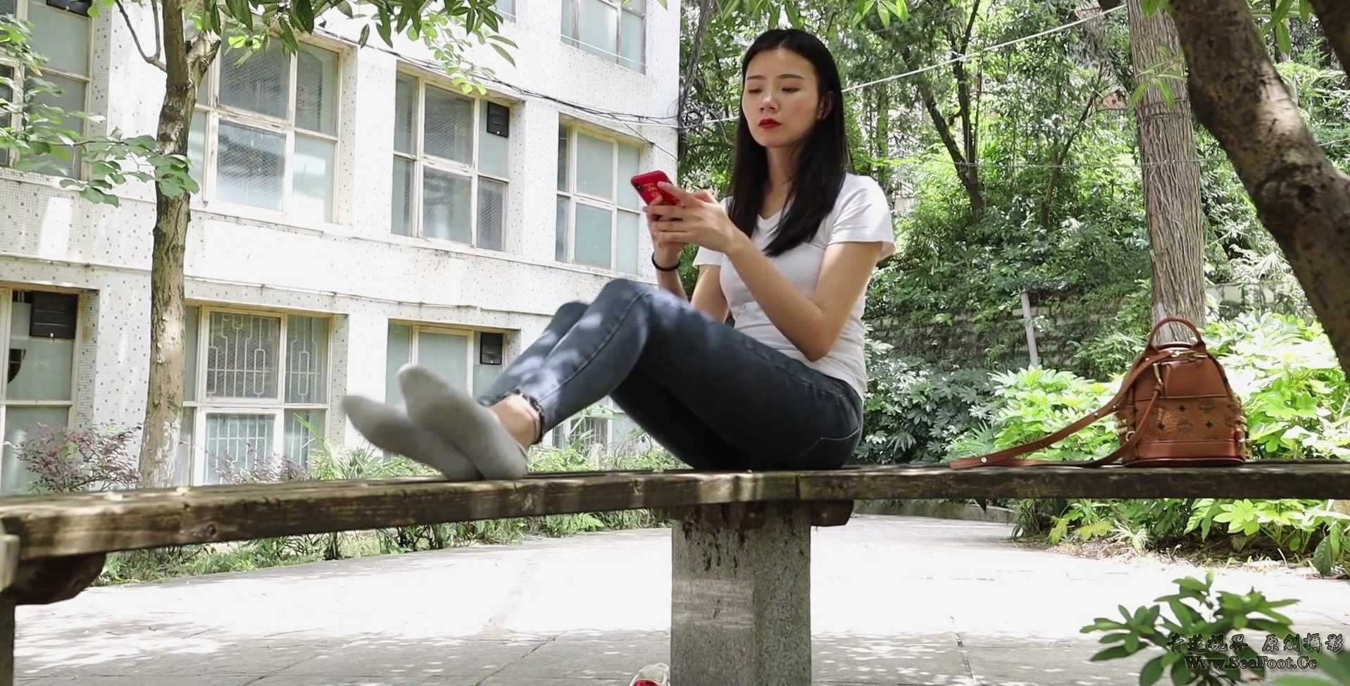 ���﹫԰��Ϣ ������ɫ����ŵ�[00_00_34][20230306-133241].jpg