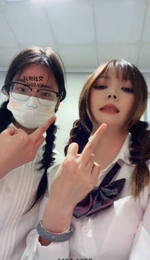 ����һ�ӽǡ����ý���JK���û�˿��ιʳ