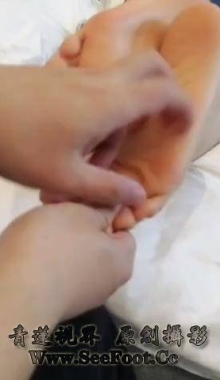 ��С׿Լ�š����Ը���Ь���۽����ӱ����ﱻ����