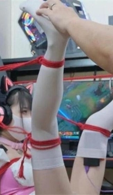 �羺��Ů1 �崿�羺С���������ʽ�����˿Ů��