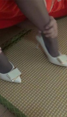 ����¶�����鶨�� ��Ů����ץ�ű���̬ ������JIO