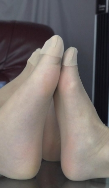 ���Ϲ����ա�˼ޱ������������������Ů��˿�����ջ󣬴�Ŷ�С�ţ��ŶԽűȽ�Ѿ��4K