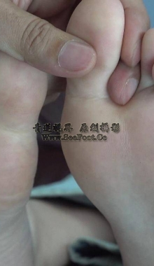 ���Ϲ����ա�����С��Ů�����Ըн�Ѿ�����ǳ�������ܣ����⸧��**��