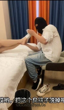 ��Уξԭ�����߳Աߵ��������Ů���õ��������.