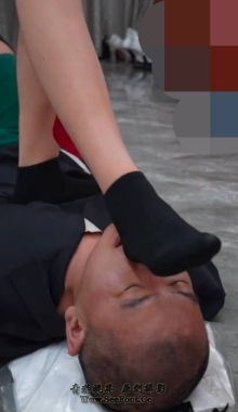 ����¹�������Ը�������Ь�����ѵ��˱