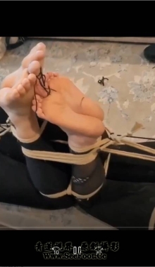 ��ŷ����Ʒ��������Ůһ��tk���С�Ű�һ�� ��������Ů�������ĵ�����...