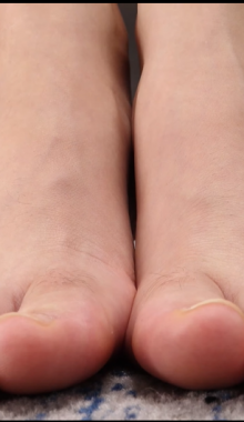 �ɰ���Ů���·�ɫ�߸�Ьֱ�ӿ��ż�ɽ��չ���ۺ����㡾webm/1.08GB��