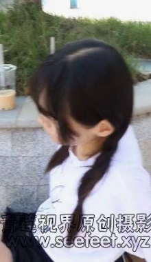 �������Ƶ���˶�Ь�����˿��.������ý