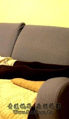 ����������ĩ��С��������ж�����Ь��Ū��˿��