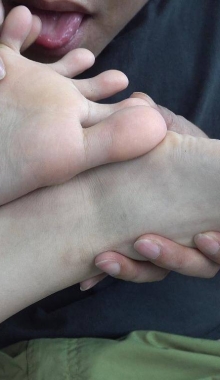 ���Ϲ����ա��������ŮСӣ�Ը����ţ����⸧��b�棬͵͵��T���̼���