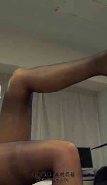 ��RB��͵����Ů���Թ�˿�����ȱ����ֺ�