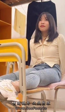 �������Ƶ��С˫��������ѧУ�����һ�γ��Ա��ӽ���