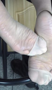 ���Ϲ����ա���Ů�칫������Ƽ����ζ���Ľ�Ѿ����ֺ�����ŵ��������ԸУ�4K