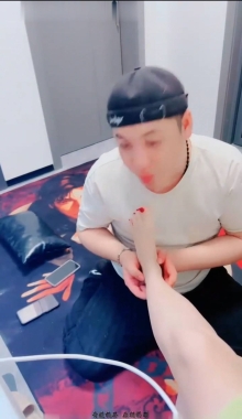 ���ƾ����Ӽ���԰���Ѿ �ź�����