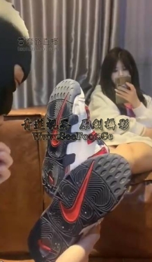 ������s���ɰ���Ů�˶�Ь�������������