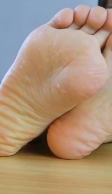 ��������Ʒ����ѧ��СС����Ь����-1080P[197M/9����]