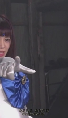 ��������Ļ��ˮ��Ůսʿ�������ѥ��������