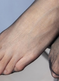 ���Ϲ����ա�ģ�������칫����͸����˿���ţ��������Ʒǳ��ջ�[131P/1.71G]