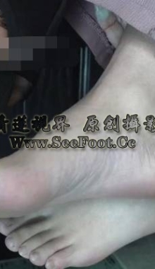 ��ӣŮ����С��ͬѧ���µ���ʦ�������Ŀ�����ûϴ�Ľ�Ѿ