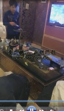 ����ү����ʵKTV����jioū;�в�С�ı�����Աײ����