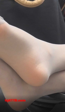 �������ҵ�˿���������Ȱ׳�����Ů [408 MB/WMV]