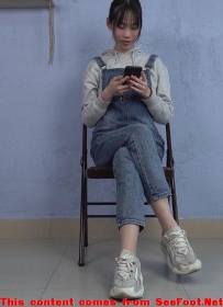 ���Ϲ����ա�173��Ʒ��ŮС��40�����ţ������ԸУ��ǳ�������[MP4/939M]