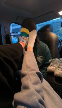 �������ھ����·�ߴ�ڨ�����˽��û�