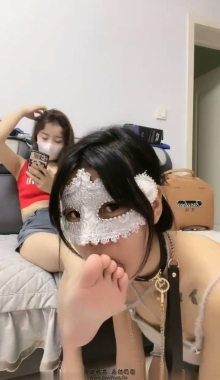 ����Ұ������Ů��������ҽ���