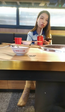 ������ϡ�С��ݽ�Ů����ͬ���˷ŵ��������� ��Ѿ�������ˣ�