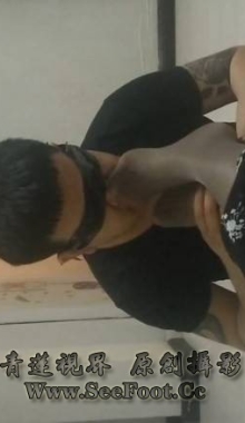 ������Ůѧ������˿�е�һ��