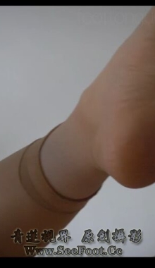 ��foot tongue����Ů�����Ӵ�����˿������