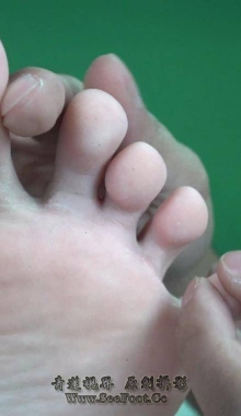 ���Ϲ����ա���С��Ů�����Ըн�Ѿ���������ڴ�������������ĸ�����4K