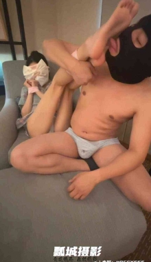 ��ư����Ӱ��������ס������Ů���ֽţ�����tian���۽�