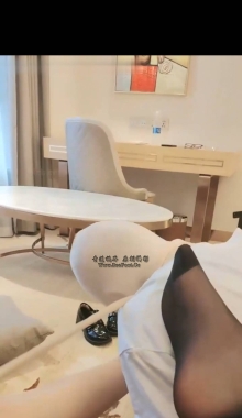 ���ɰ�������JKѧ������˿����Ū��˫�ӽǣ�