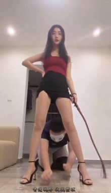 ���衿���۾���˿��߸�ЬŮS���µļ�����