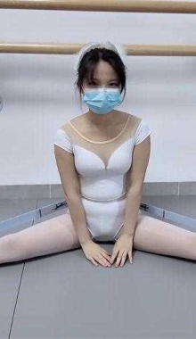 ������ĥ������Ůһ���������ѹ�ű������³������