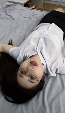 ���ȶ������ҡ�Ů�ع�����Ϸ