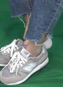 ���Ϲ����ա���άά��Ů��Ħ��Ѿ�����ָ������棬������͵���������ź�Ь���ǳ��̼���