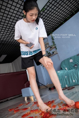 ���Ϲ����ա������������Ų�̤���ָ���ʳ������ţ� ͼƬ