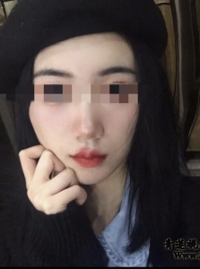 ��AF�ذ���������һ���Ŀճ���Ů��˯ �ǶȺܶ࣡��[MP4/444 M]