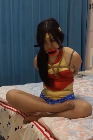 ��ε������������Ů�����Ѽ�2[mp4/2.1g]