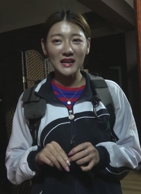 ��VIP���˶���Ů����˯����Ь����չʾ����[MP4/698M]