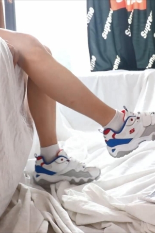 ���������˶�Ь����������ˢ��ϴ����[MP4/86mb]