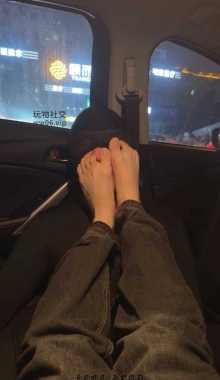 �������ھ����·�ߴ�ڨ��������С���