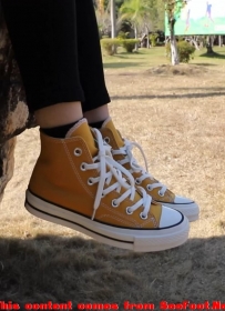 ���Ϲ����ա�Ů����Ӣ�ӹ�԰�㷫��Ьԭζ���ţ����������������ͣ�[MP4/228M]