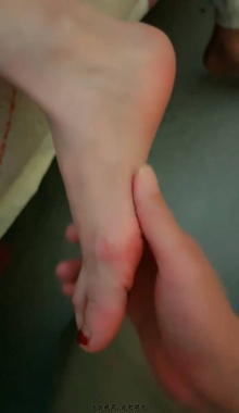 ������G������Ʒ��վ��ŮС��Ь��˿