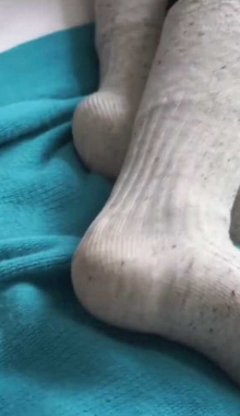 �������Ƶ���٤���׻�ɫ�����Ů��